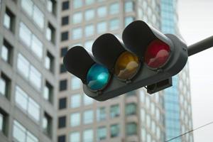 車検を低価格で手軽に済ませるには