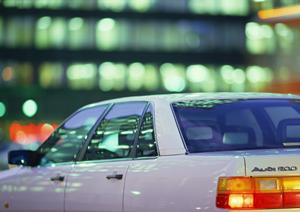 ちょっとした手間で愛車を守るカーカバー